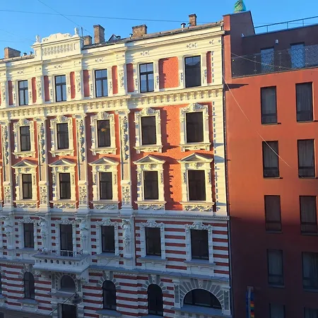 Golden Palms In The Centre